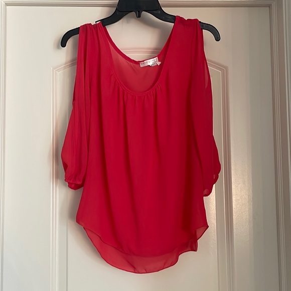 Worn once coral chiffon top - Picture 1 of 5